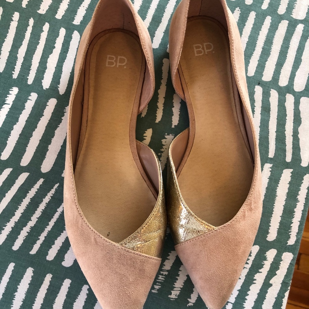 Blush pink with gold accent flats